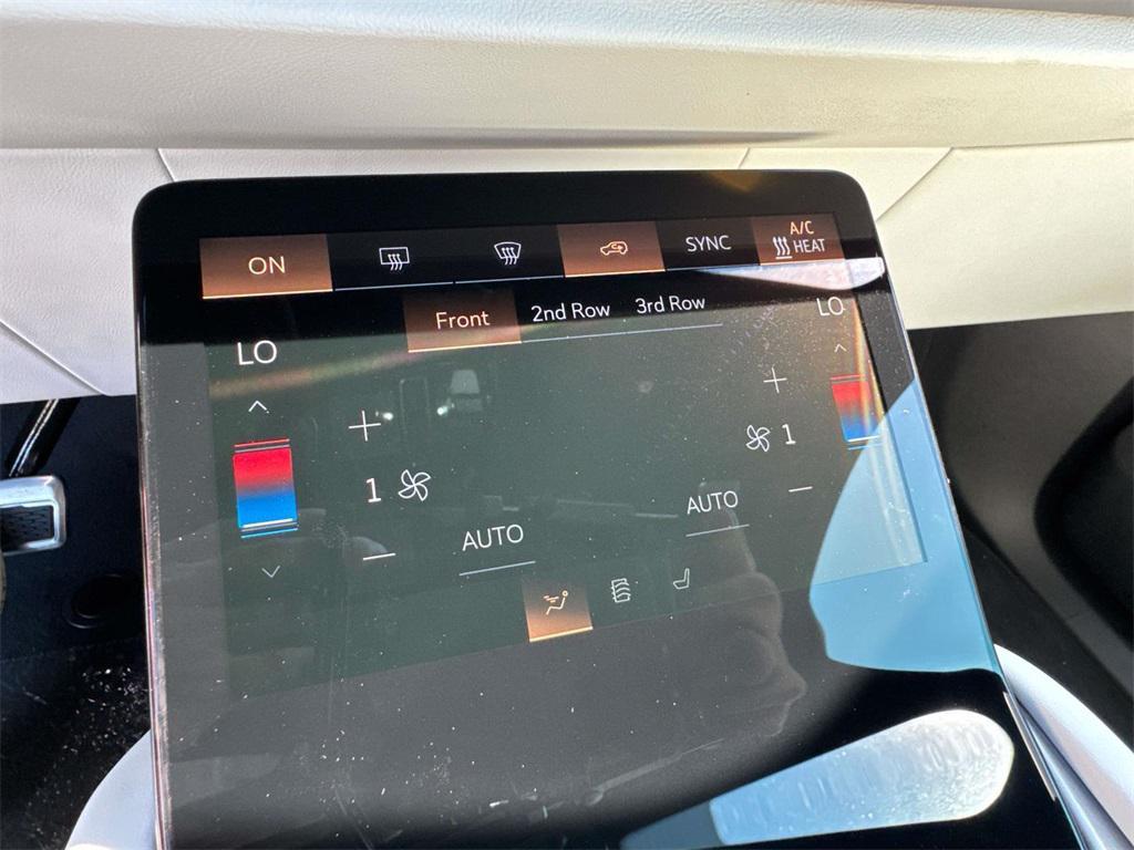 new 2026 Cadillac VISTIQ car, priced at $81,015