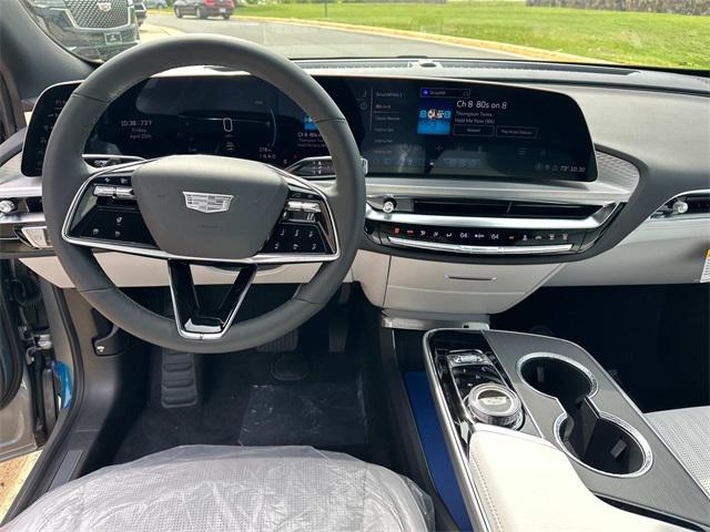 new 2025 Cadillac LYRIQ car, priced at $60,090