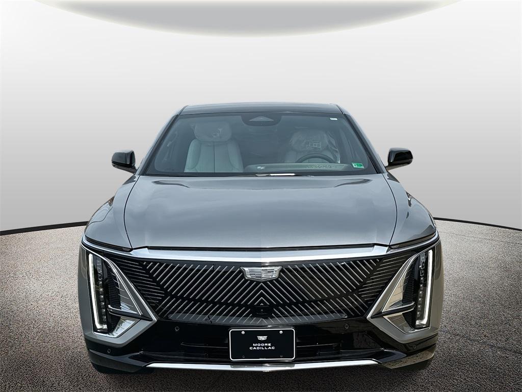 new 2025 Cadillac LYRIQ car, priced at $60,090