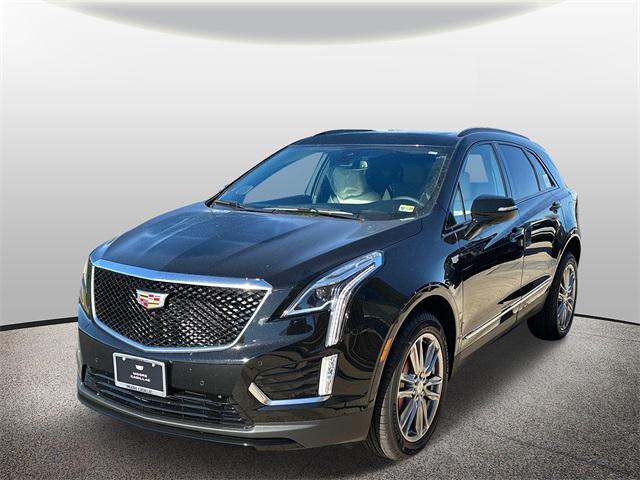 new 2025 Cadillac XT5 car, priced at $59,215