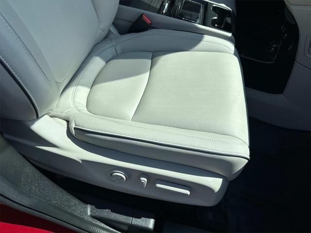used 2025 Honda Odyssey car, priced at $40,000