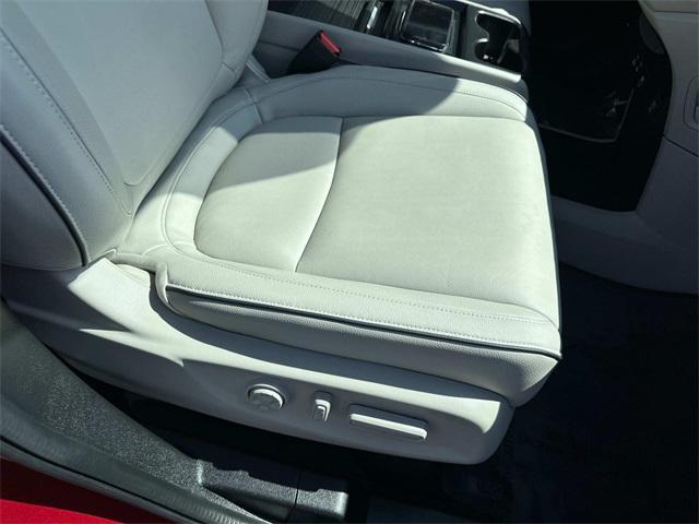 used 2025 Honda Odyssey car, priced at $43,000