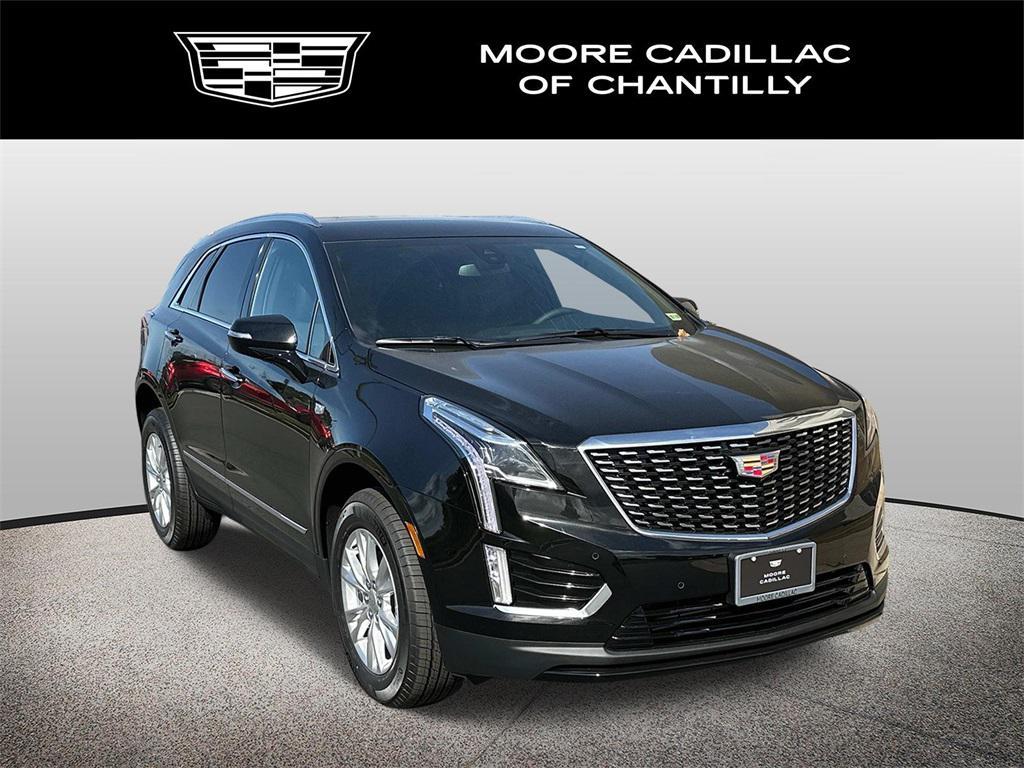new 2025 Cadillac XT5 car, priced at $48,315