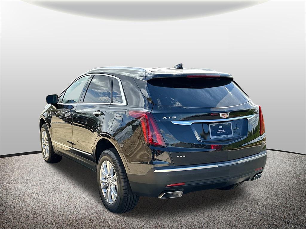 new 2025 Cadillac XT5 car, priced at $48,315