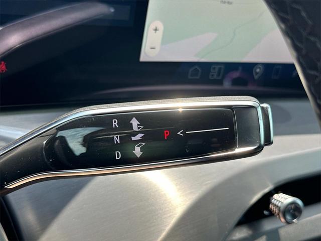 new 2026 Cadillac VISTIQ car, priced at $79,715