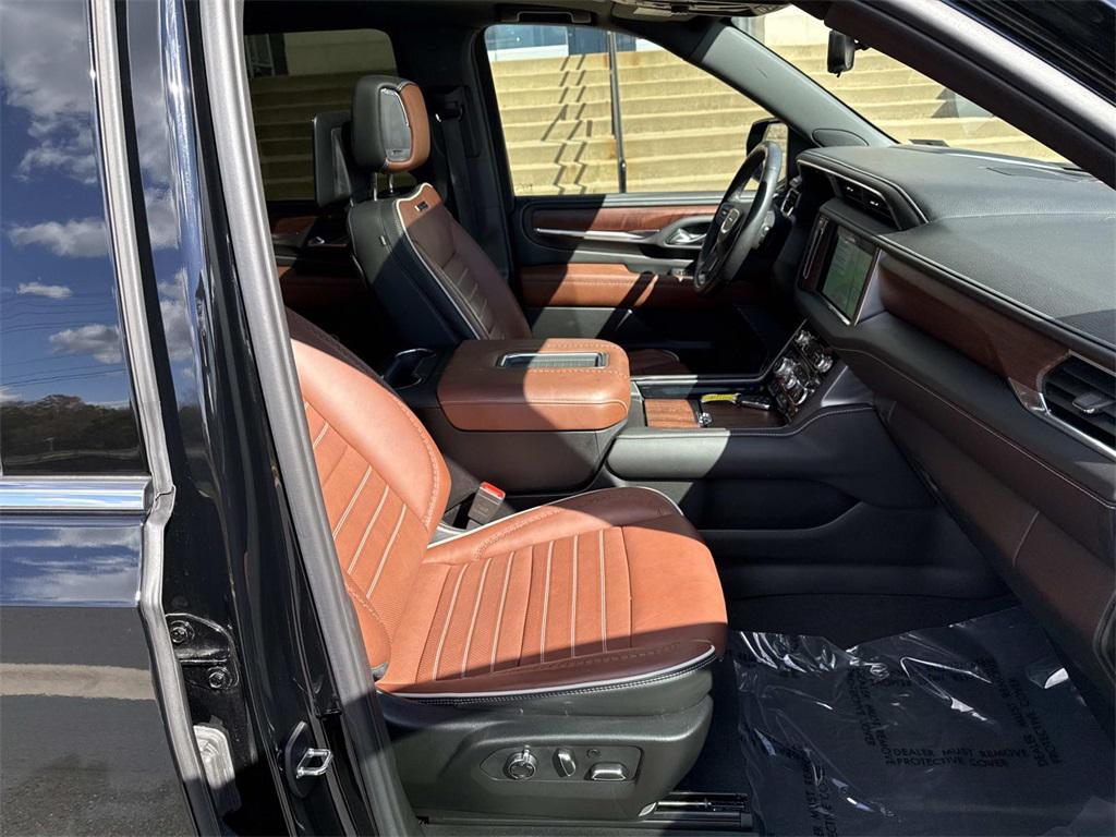 used 2024 GMC Yukon car, priced at $81,500