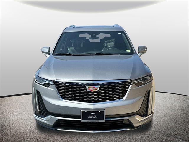 new 2025 Cadillac XT6 car, priced at $52,590