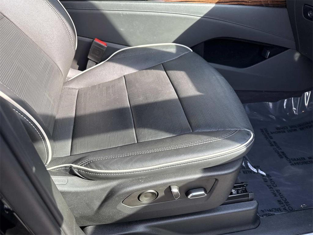 used 2023 Cadillac Escalade car, priced at $61,500