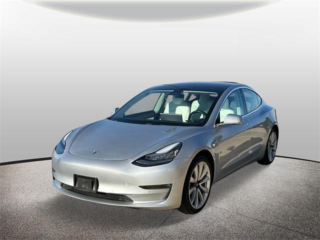 used 2018 Tesla Model 3 car, priced at $21,000