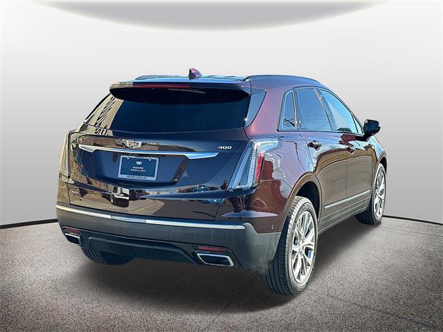 used 2020 Cadillac XT5 car, priced at $30,000