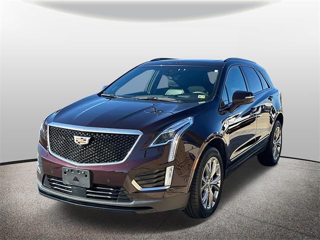 used 2020 Cadillac XT5 car, priced at $30,000