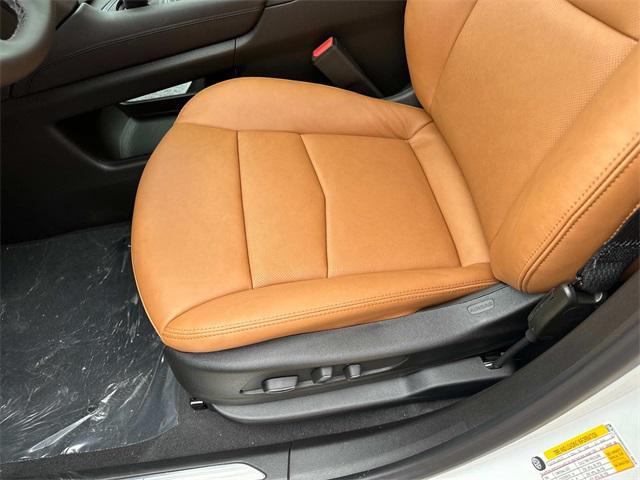 new 2025 Cadillac XT5 car, priced at $60,285
