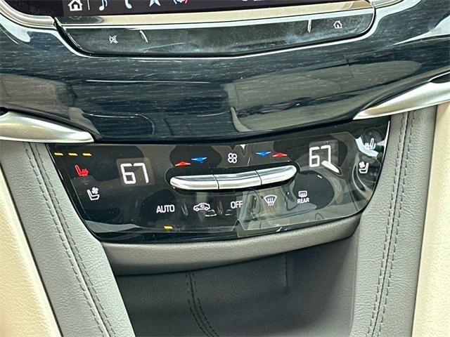 new 2025 Cadillac XT6 car, priced at $62,565