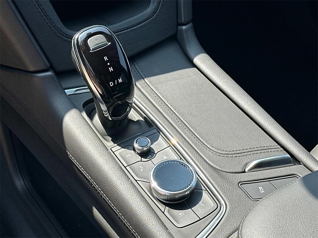 new 2025 Cadillac XT6 car, priced at $61,240