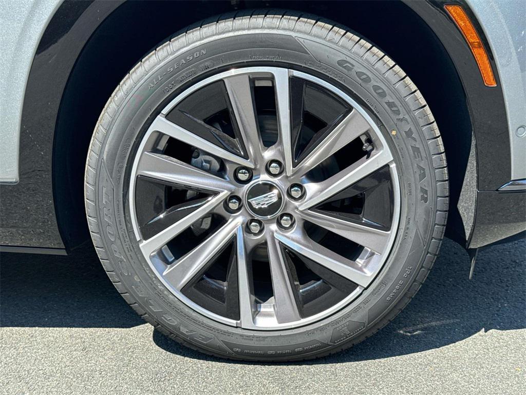 new 2026 Cadillac VISTIQ car, priced at $81,385