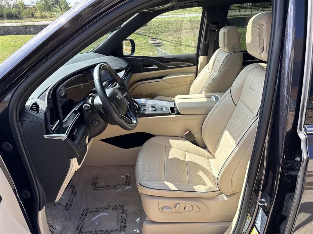 used 2024 Cadillac Escalade car, priced at $80,500