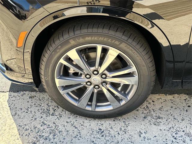 new 2025 Cadillac XT6 car, priced at $60,215