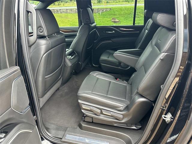 used 2022 Cadillac Escalade ESV car, priced at $47,000