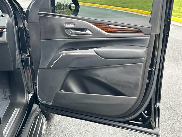 used 2022 Cadillac Escalade ESV car, priced at $47,000