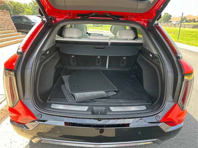 new 2025 Cadillac OPTIQ car, priced at $60,345