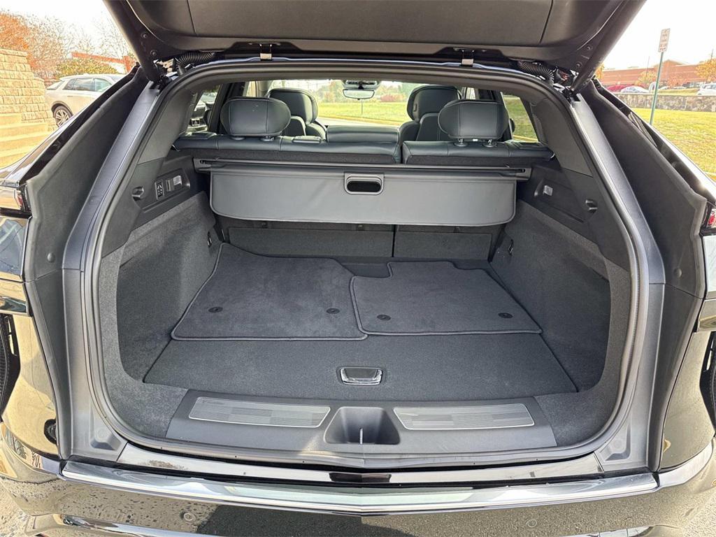 used 2024 Cadillac LYRIQ car, priced at $48,000