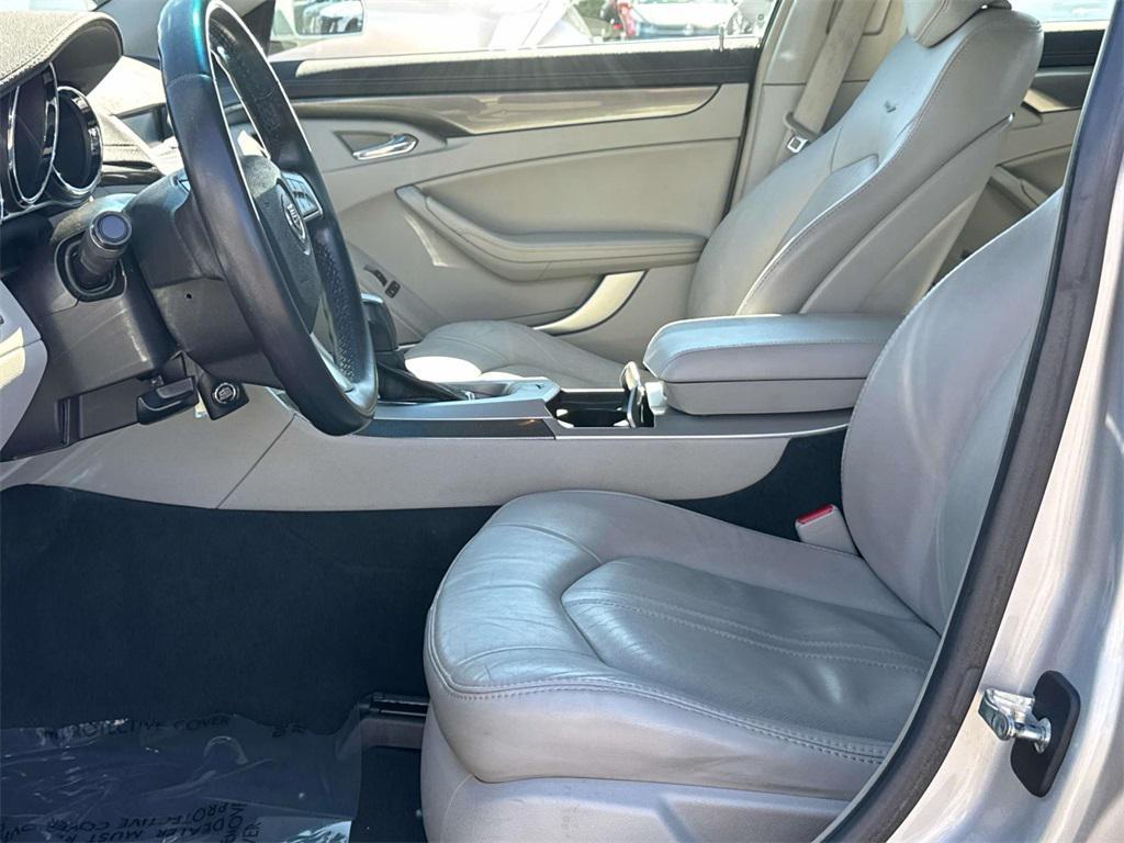 used 2009 Cadillac CTS car, priced at $7,000