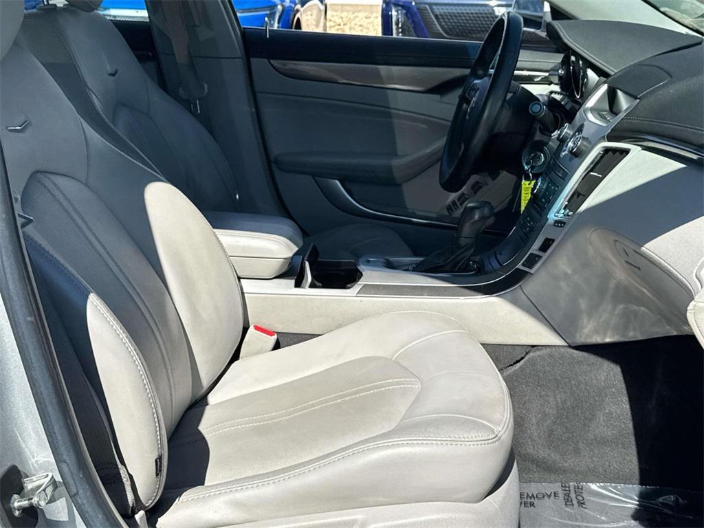 used 2009 Cadillac CTS car, priced at $7,000