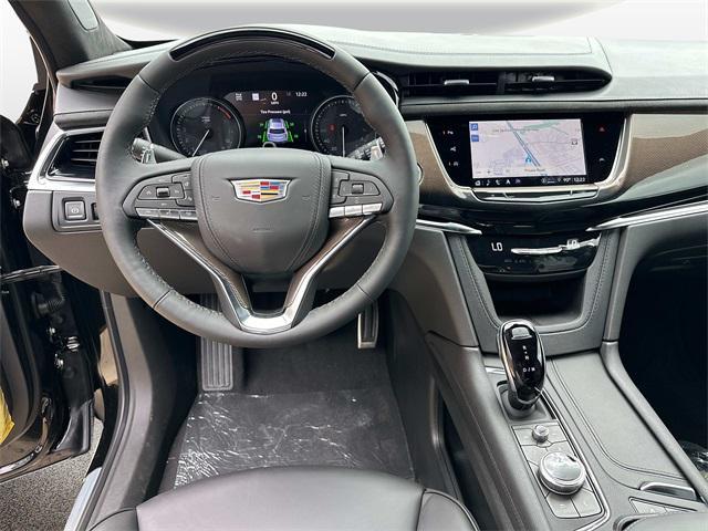 new 2024 Cadillac XT6 car, priced at $78,435