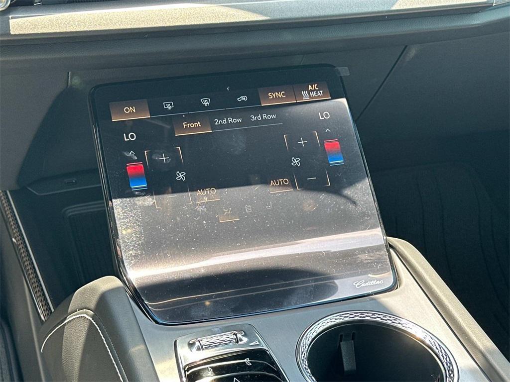 new 2026 Cadillac VISTIQ car, priced at $80,365