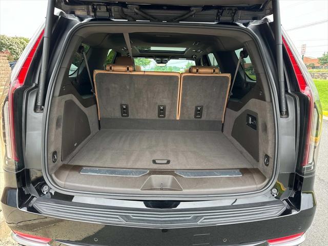 used 2021 Cadillac Escalade ESV car, priced at $47,500
