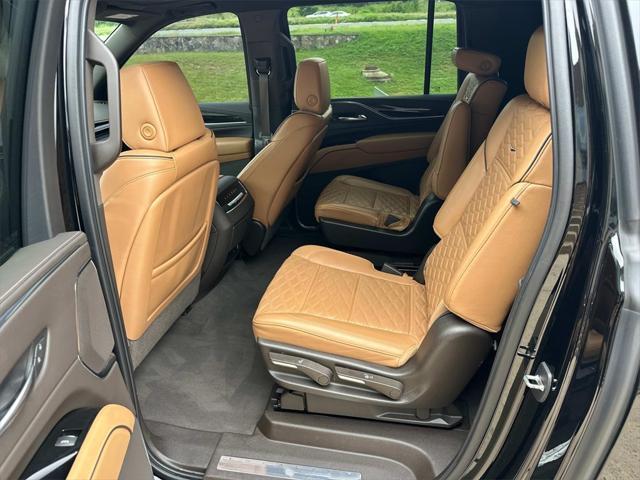 used 2021 Cadillac Escalade ESV car, priced at $47,500