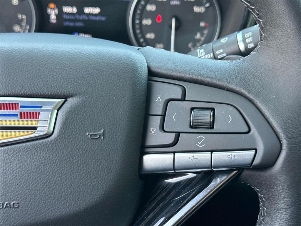 new 2025 Cadillac XT6 car