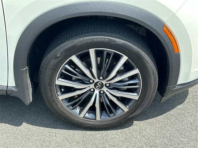 new 2024 INFINITI QX60 car