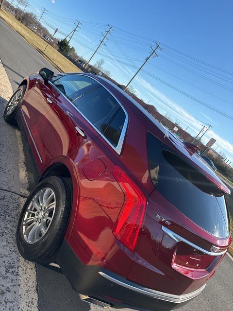 used 2017 Cadillac XT5 car, priced at $17,500