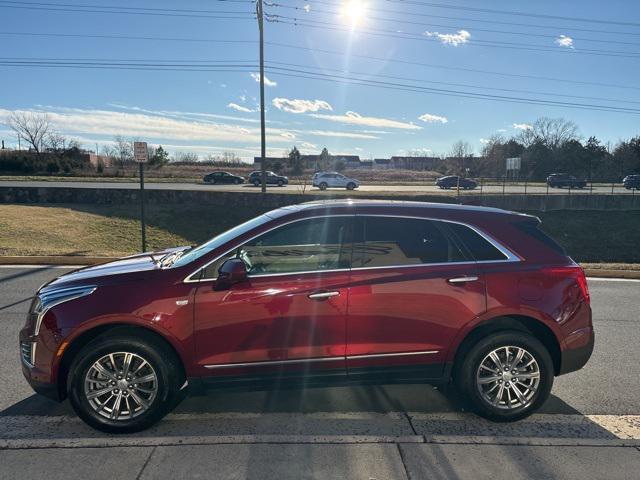 used 2017 Cadillac XT5 car, priced at $17,500