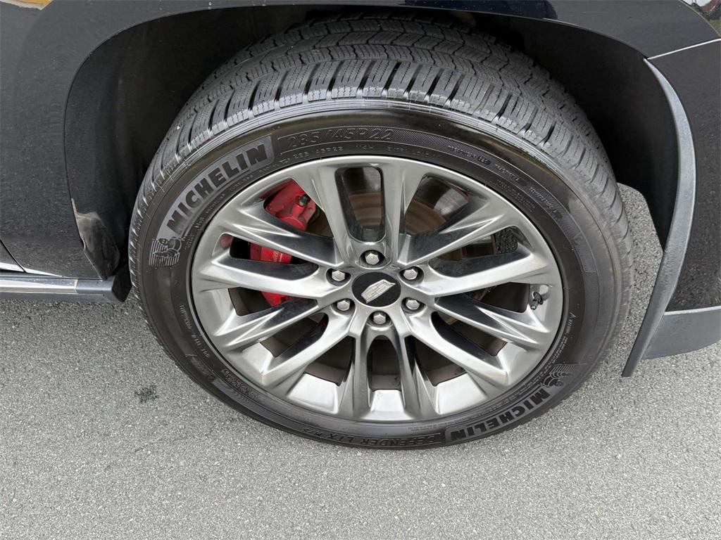 used 2019 Cadillac Escalade ESV car, priced at $35,500