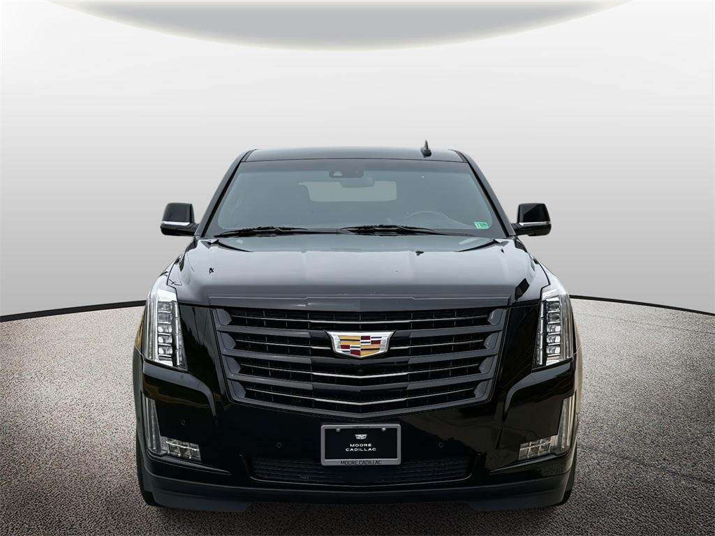 used 2019 Cadillac Escalade ESV car, priced at $35,500