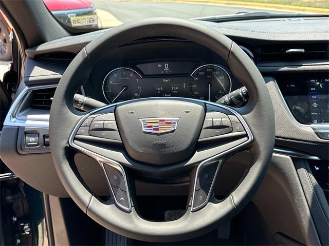 new 2024 Cadillac XT5 car, priced at $47,915