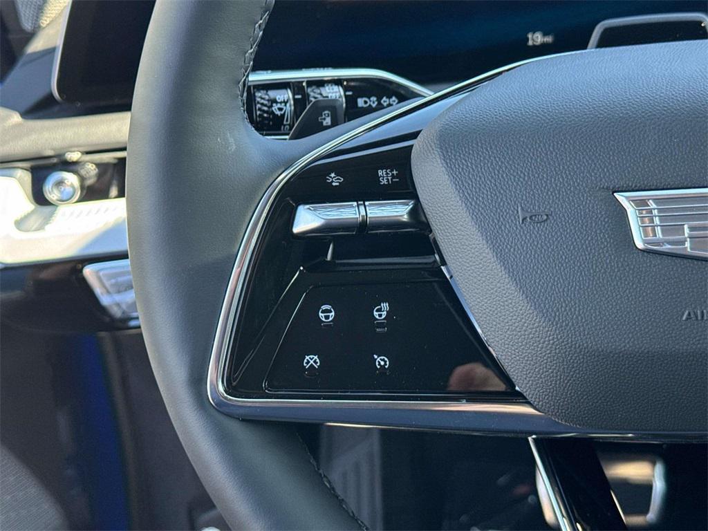 new 2025 Cadillac OPTIQ car, priced at $55,015