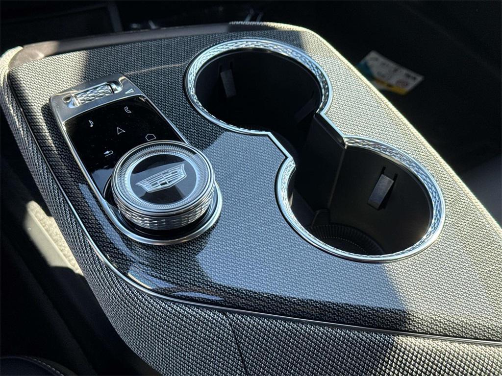 new 2025 Cadillac OPTIQ car, priced at $55,015