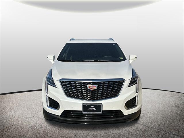 new 2025 Cadillac XT5 car, priced at $48,915