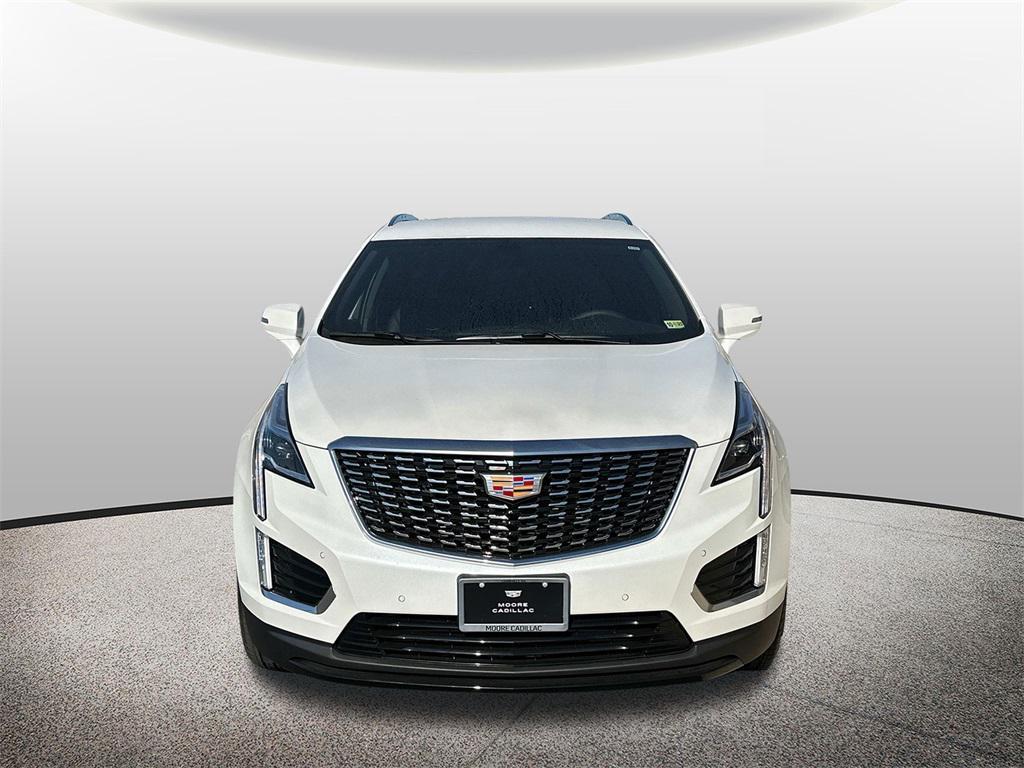 new 2025 Cadillac XT5 car, priced at $48,915