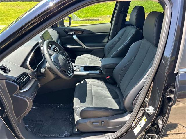 used 2025 Mitsubishi Eclipse Cross car, priced at $25,000