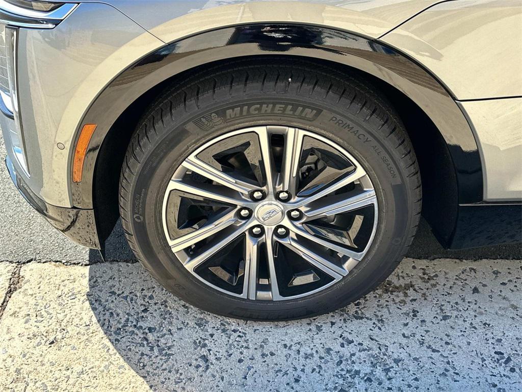 new 2025 Cadillac LYRIQ car, priced at $63,490