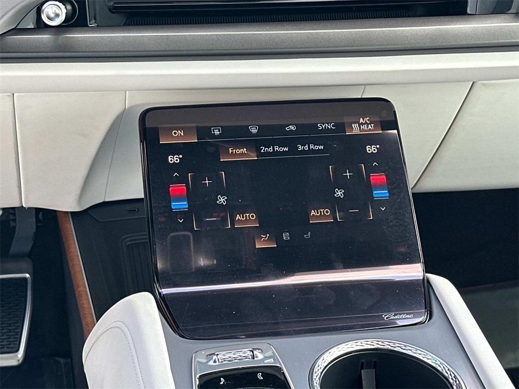 new 2026 Cadillac VISTIQ car, priced at $81,385