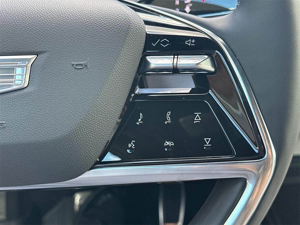 new 2026 Cadillac VISTIQ car, priced at $81,385