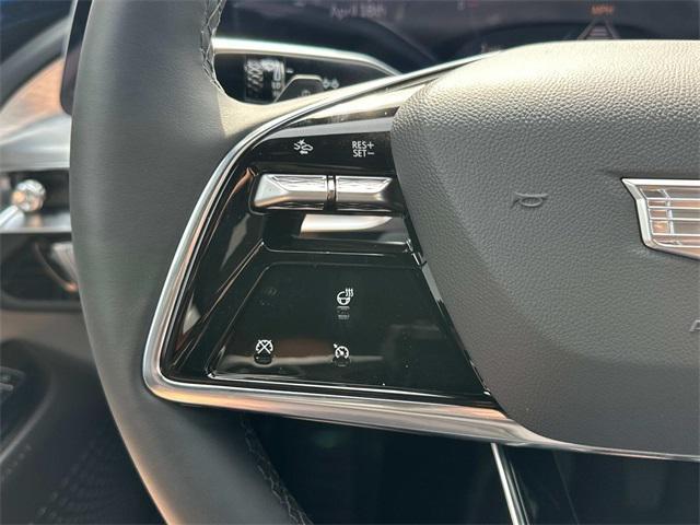 new 2025 Cadillac LYRIQ car, priced at $60,590