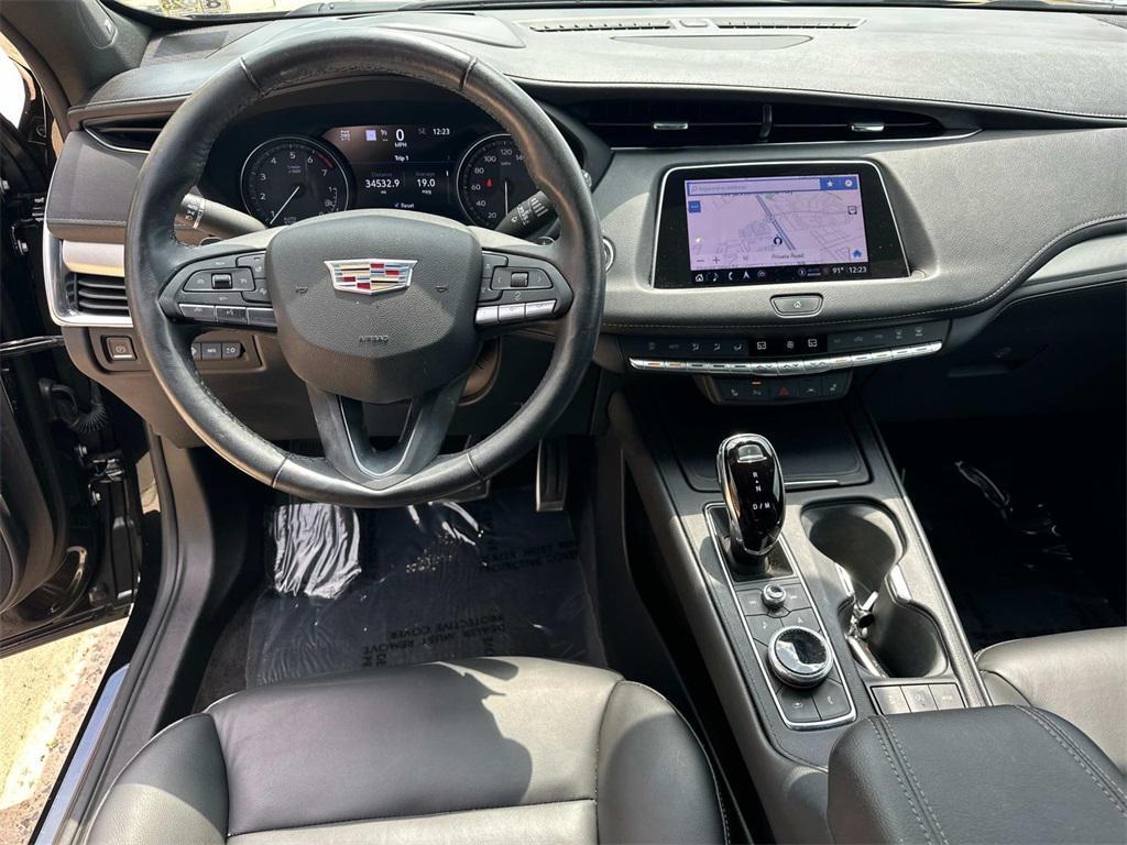 used 2023 Cadillac XT4 car, priced at $26,500