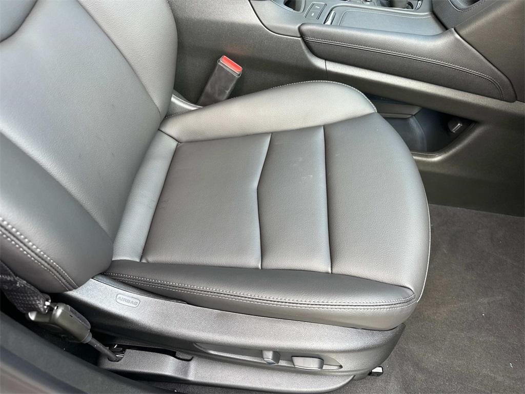 new 2025 Cadillac XT5 car, priced at $47,790