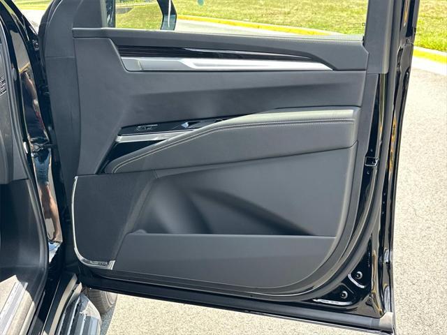 new 2025 Cadillac Escalade car, priced at $93,870